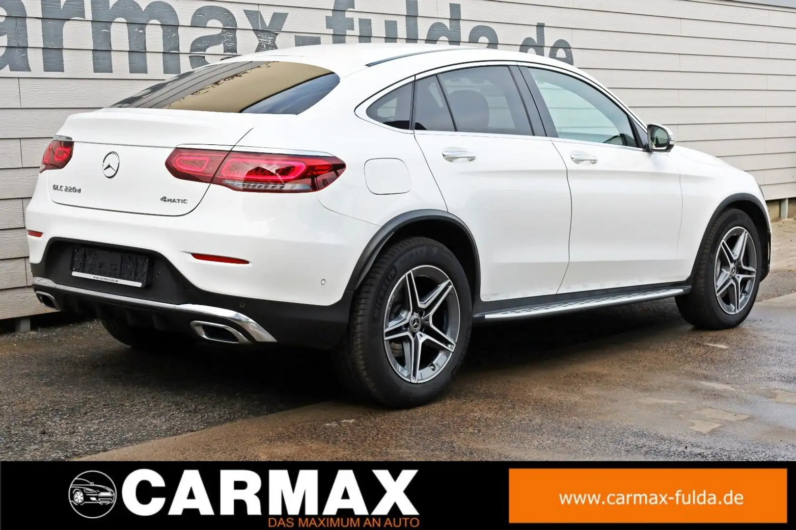 Mercedes-Benz GLC 220 d Coupe AMG 4Matic,Leder,Navi,LED,SH,Kam Weiß - 2