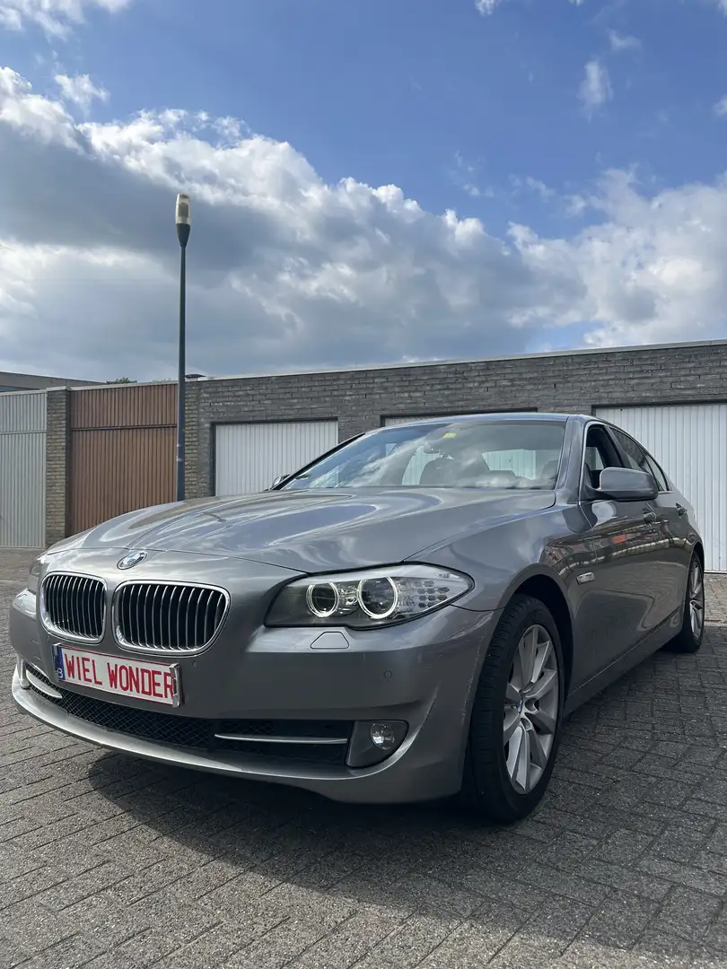 BMW 528 528i xDrive Sport-Aut. Zilver - 2