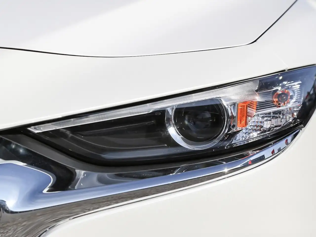 Mazda 3 снимка Mazda 3