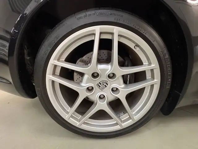 Porsche 997 911 Carrera Coupe Ansicht 25