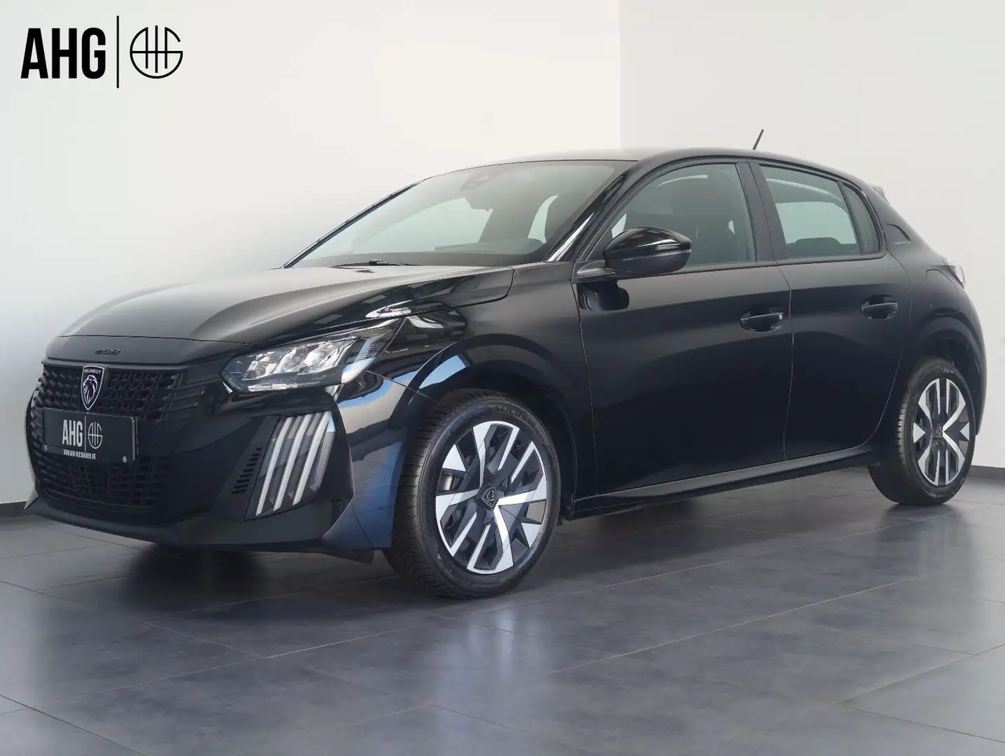 Peugeot 208 1.2 PureTech 75 Active Schwarz - 1