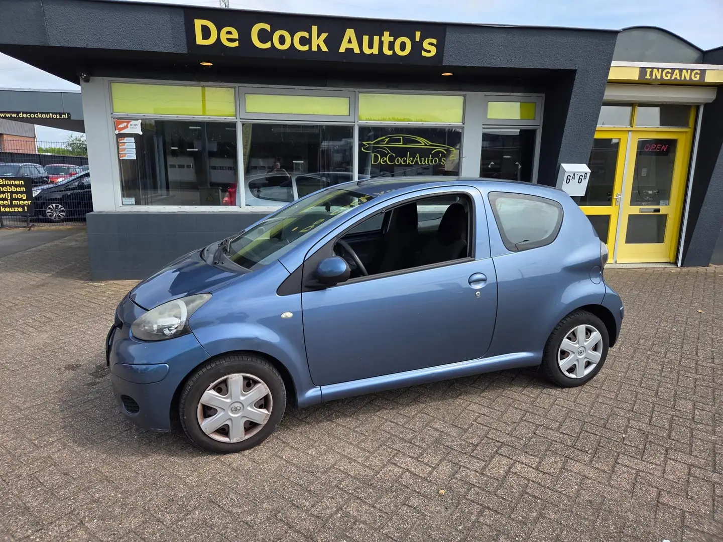 Toyota Aygo 1.0-12V Comfort Blauw - 2