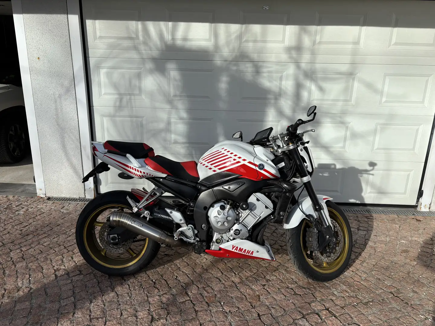 Yamaha FZ 1 - 2