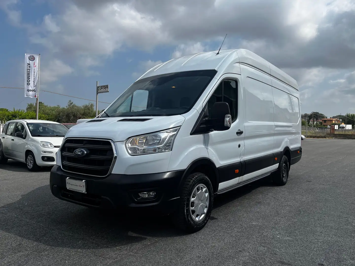 Ford Transit Weiß - 1