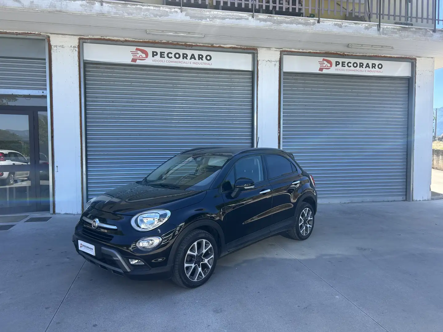 Fiat 500X 1.6 mjt Cross 4x2 120cv my17 Schwarz - 1