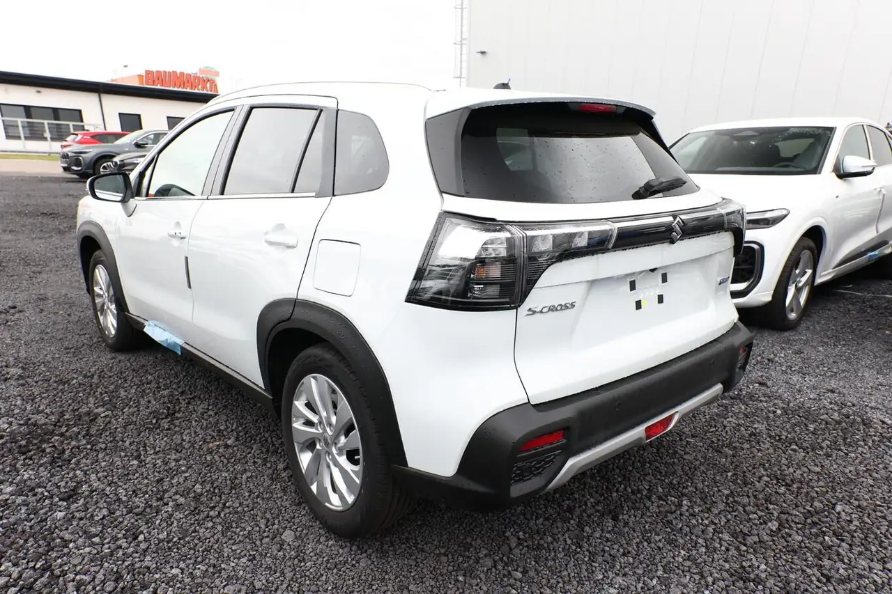 Suzuki S-Cross 2026