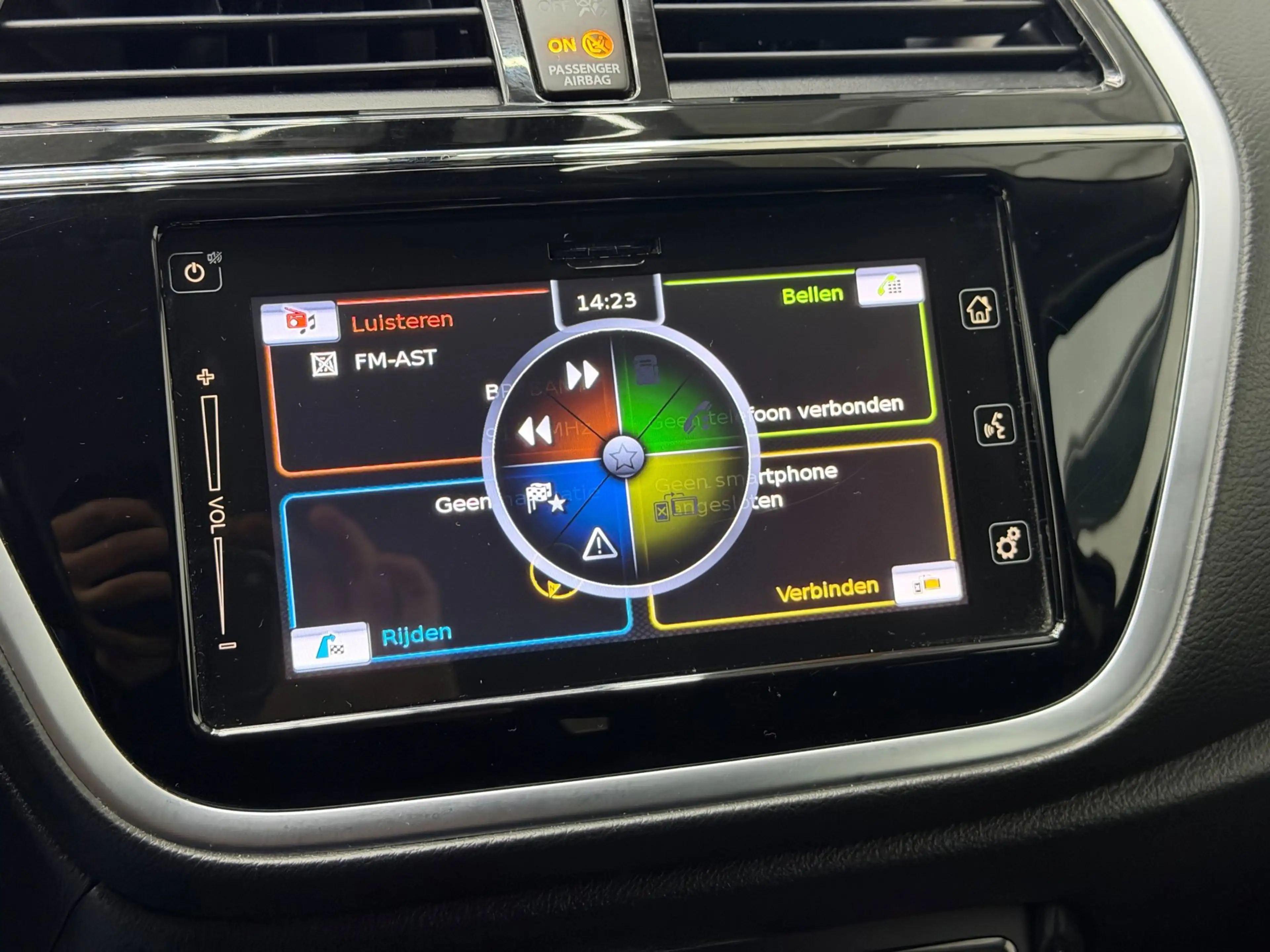 Suzuki S-Cross 1.0 Boosterjet Exclusive - Camera - Cruise - Navi — photo 24