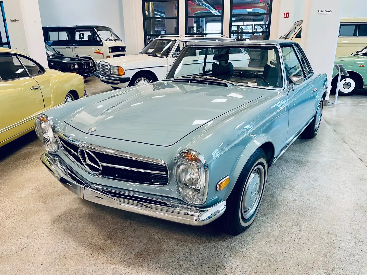 Mercedes-Benz SL 280 Pagode W113 *** Sehr guter Zustand Kék - 1