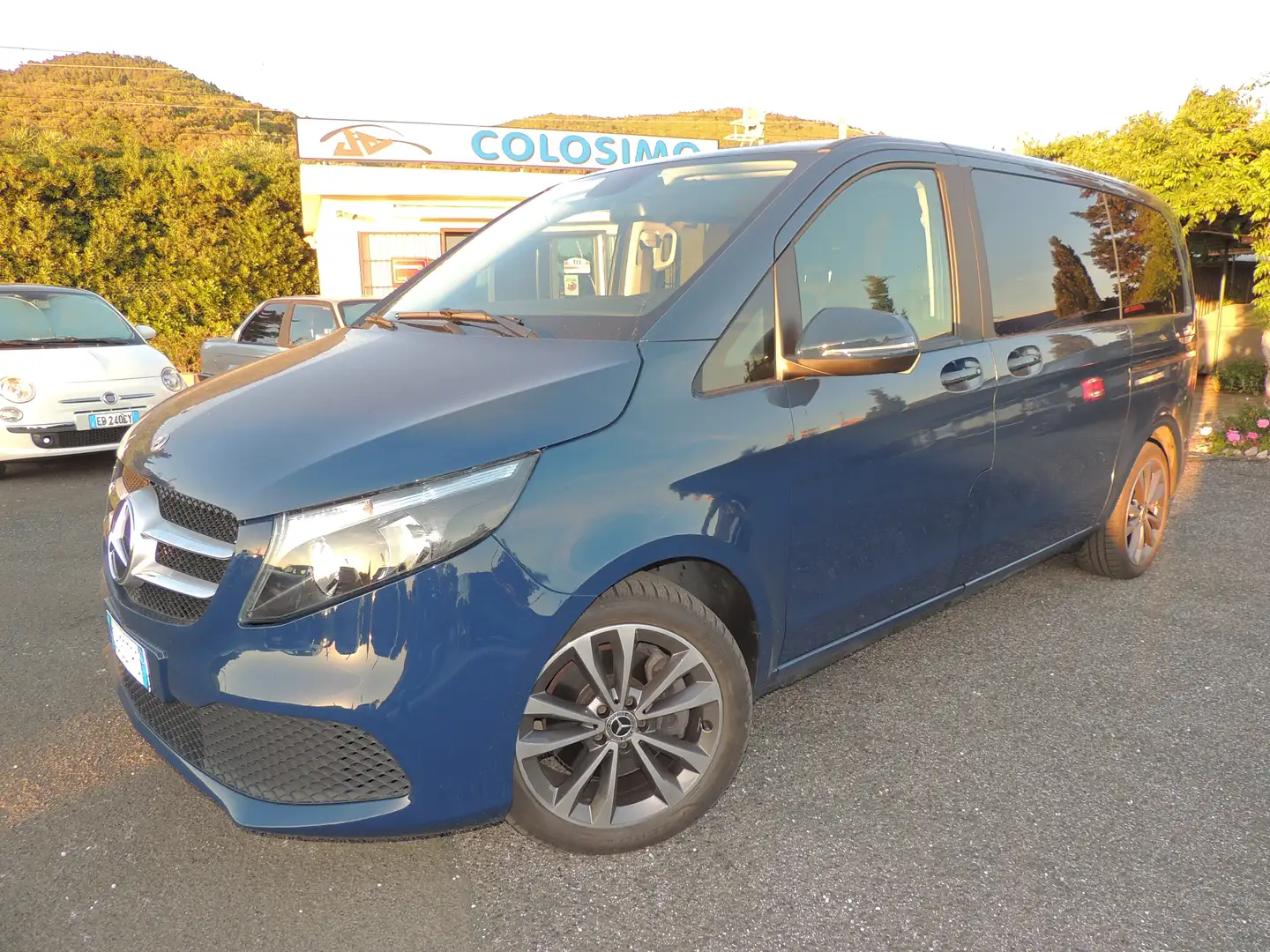Mercedes-Benz V Compact 250 d Executive Business auto Blau - 1
