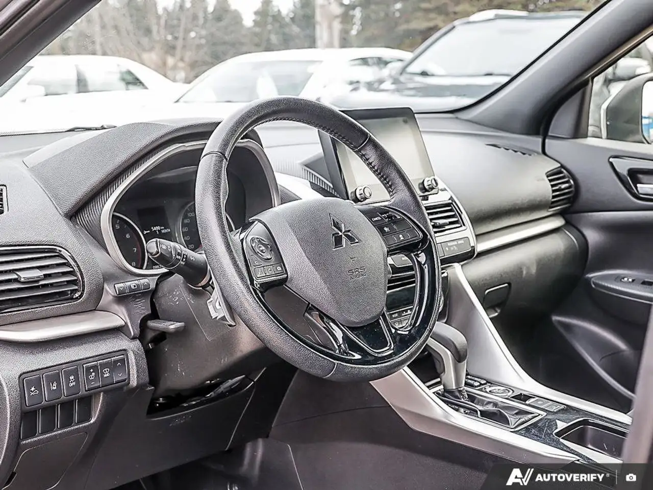Mitsubishi Eclipse Cross снимка Mitsubishi Eclipse Cross