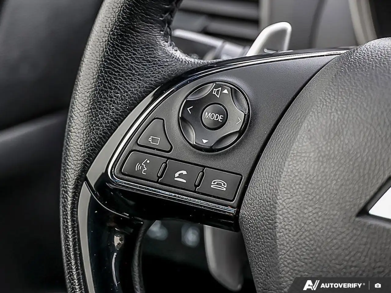 Mitsubishi Eclipse Cross снимка Mitsubishi Eclipse Cross