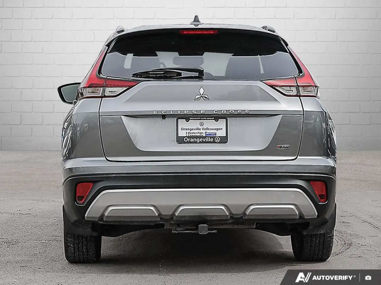 Mitsubishi Eclipse Cross снимка Mitsubishi Eclipse Cross