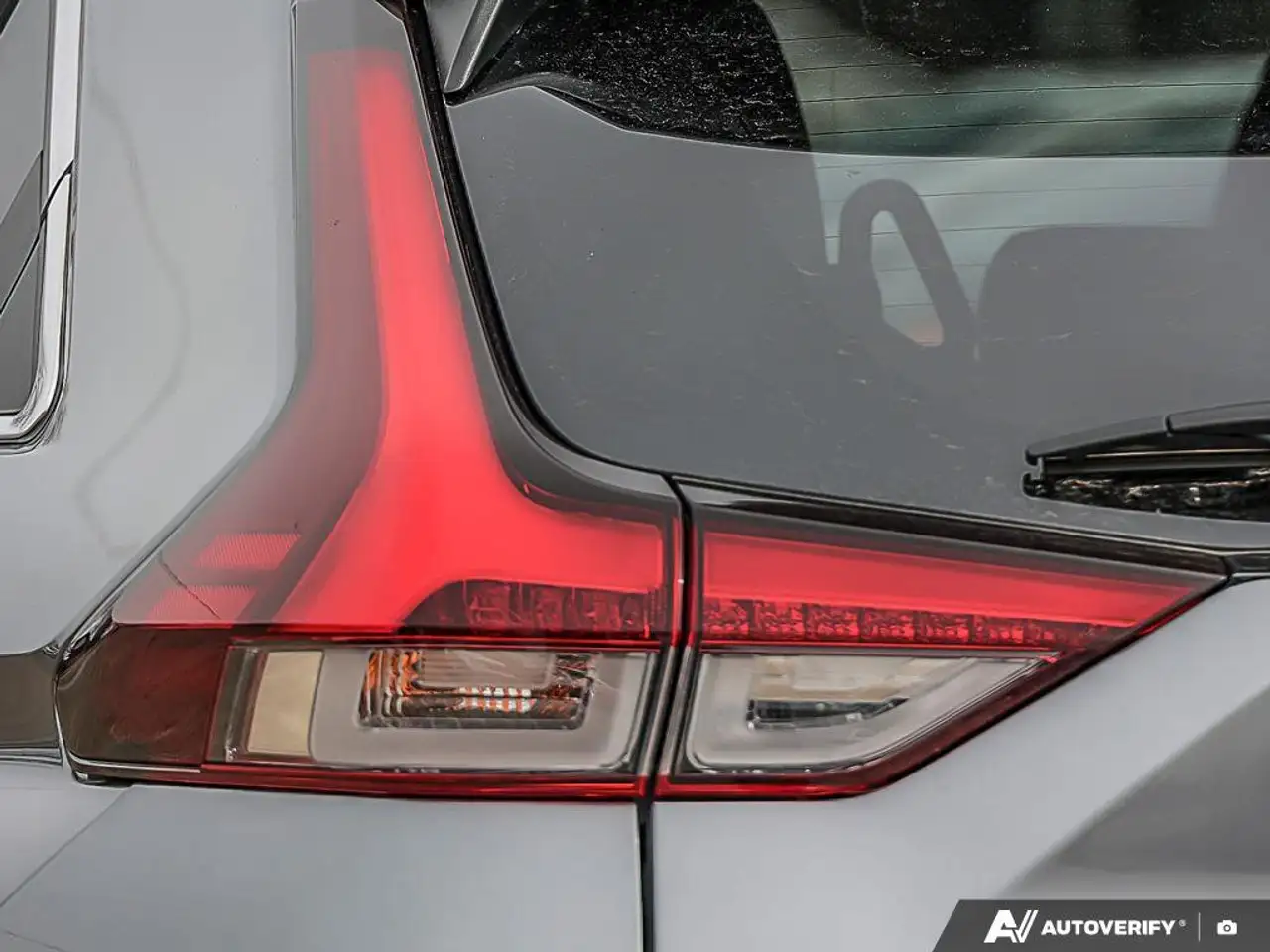 Mitsubishi Eclipse Cross снимка Mitsubishi Eclipse Cross