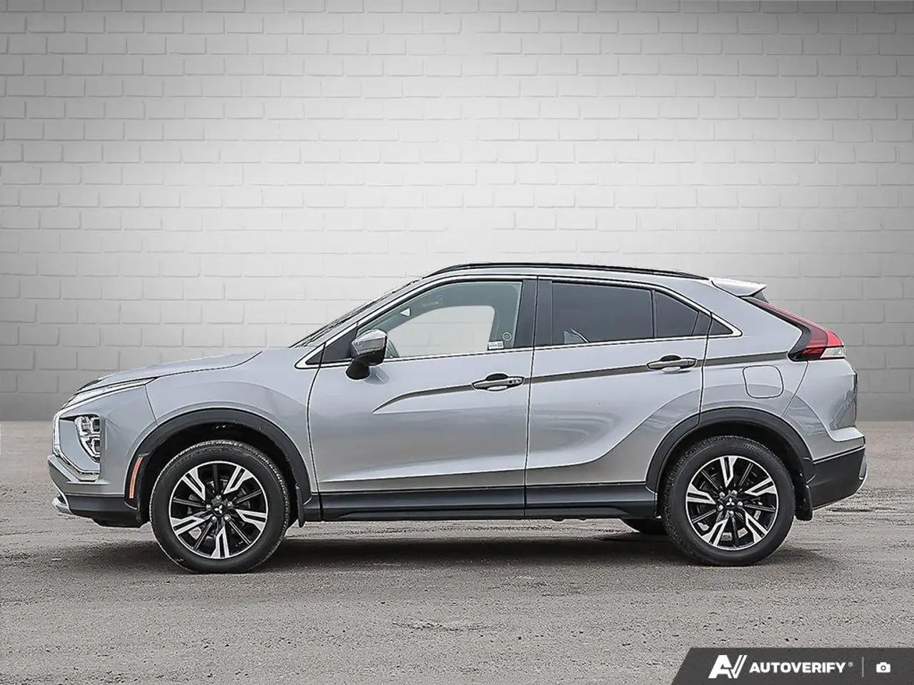 Mitsubishi Eclipse Cross снимка Mitsubishi Eclipse Cross
