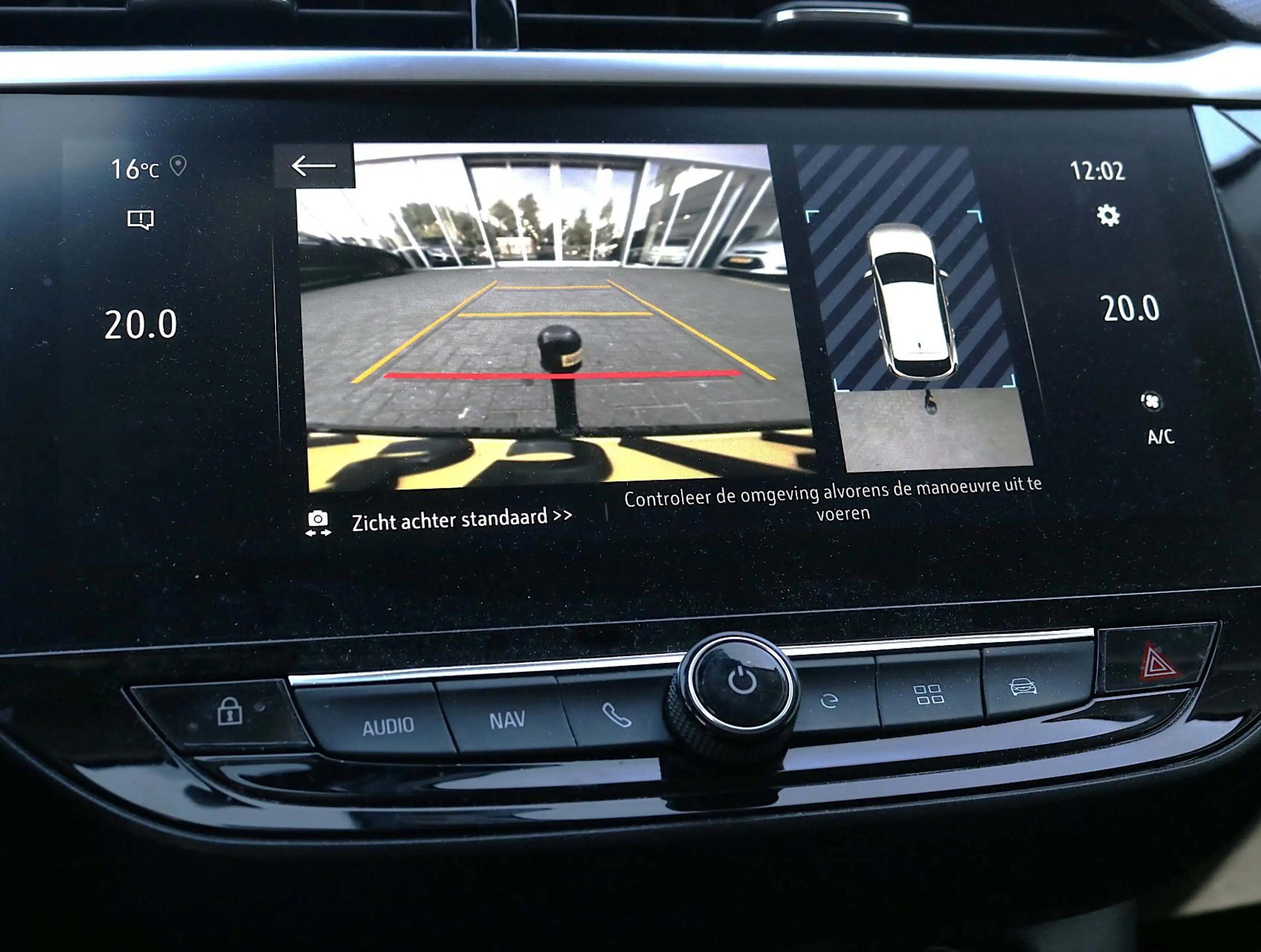 Opel Corsa-e Elegance 50 kWh Apple / Android | Camera | Trekhaa — photo 5