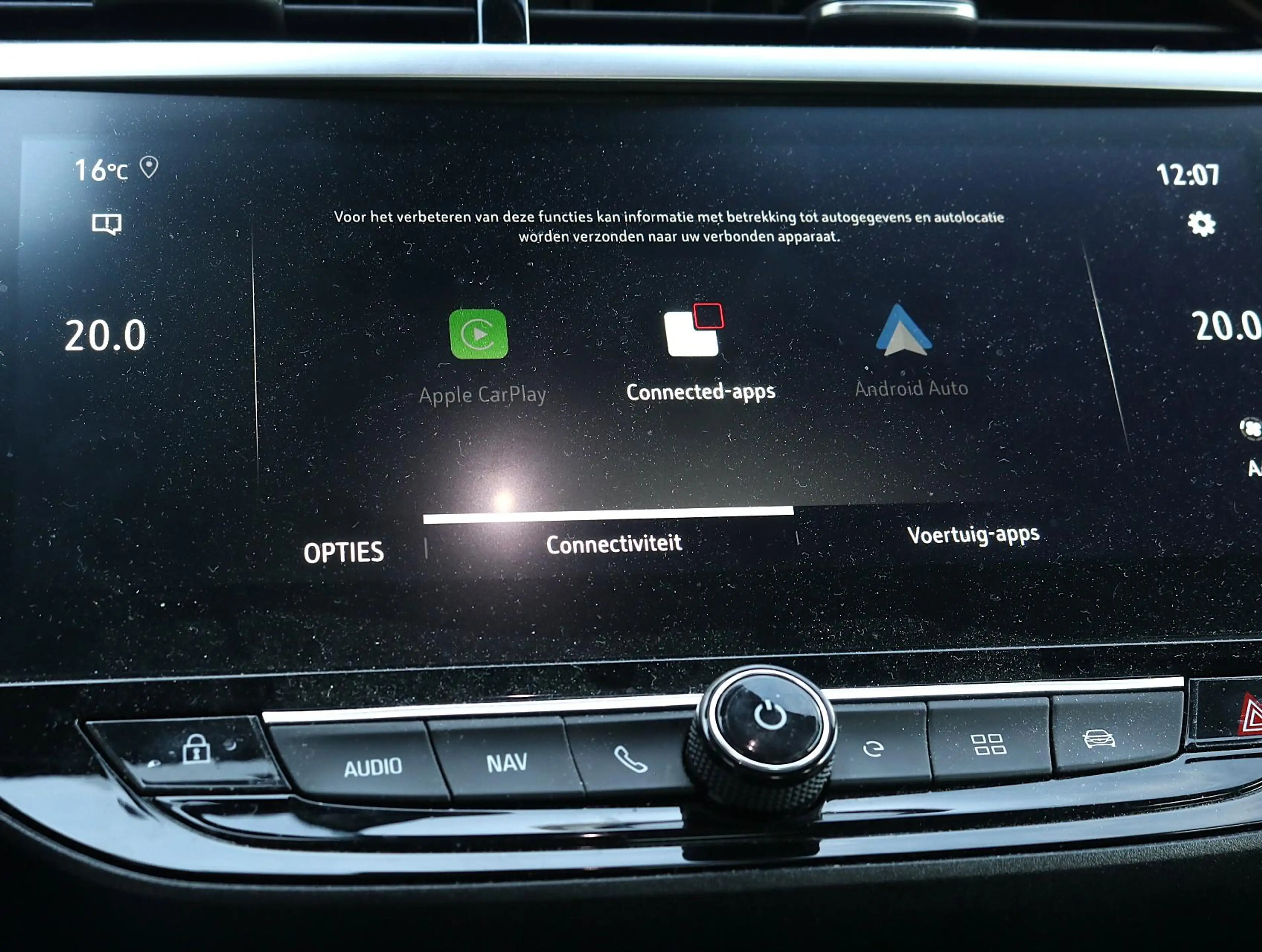 Opel Corsa-e Elegance 50 kWh Apple / Android | Camera | Trekhaa — photo 6