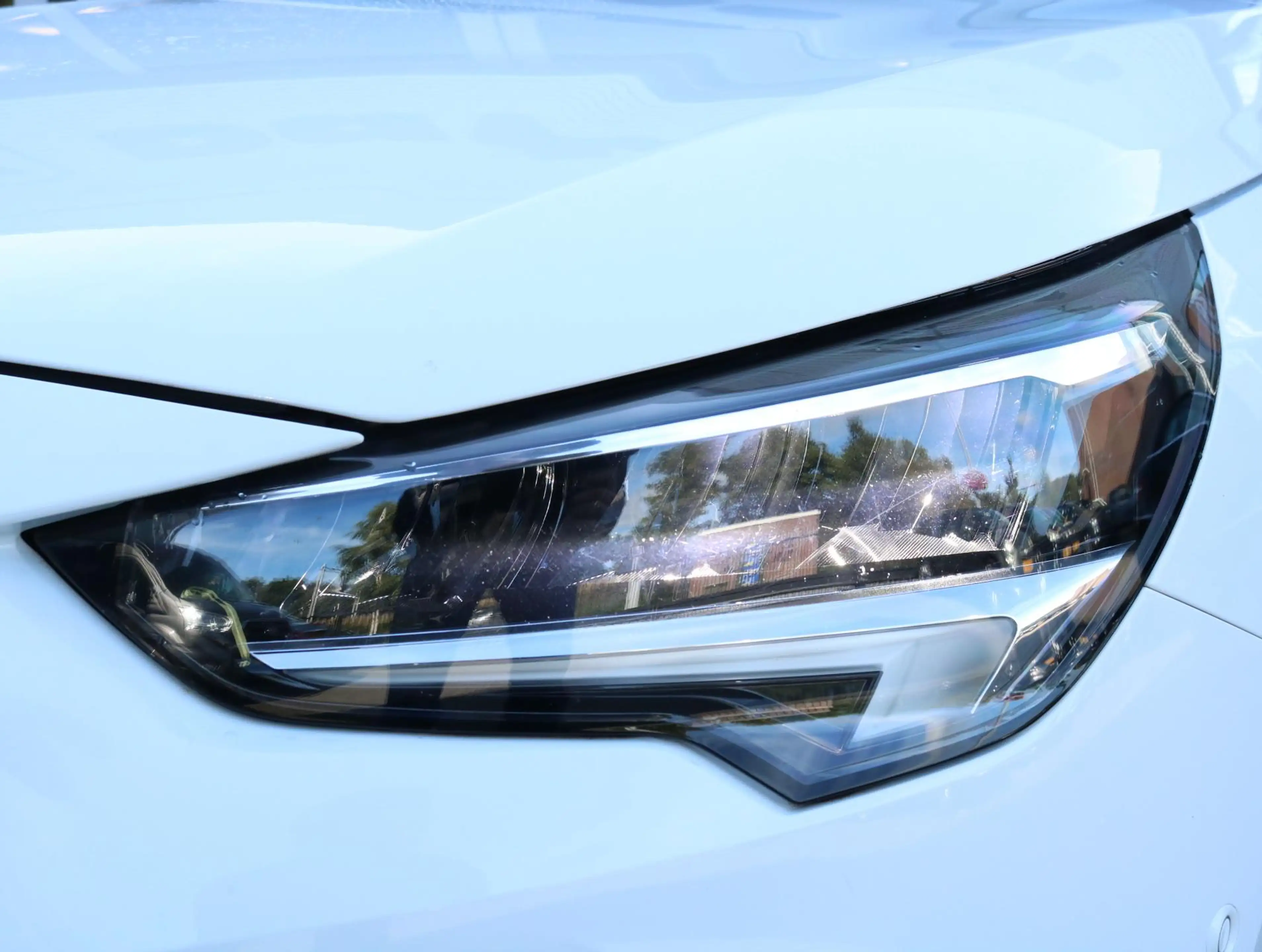 Opel Corsa-e Elegance 50 kWh Apple / Android | Camera | Trekhaa — photo 11