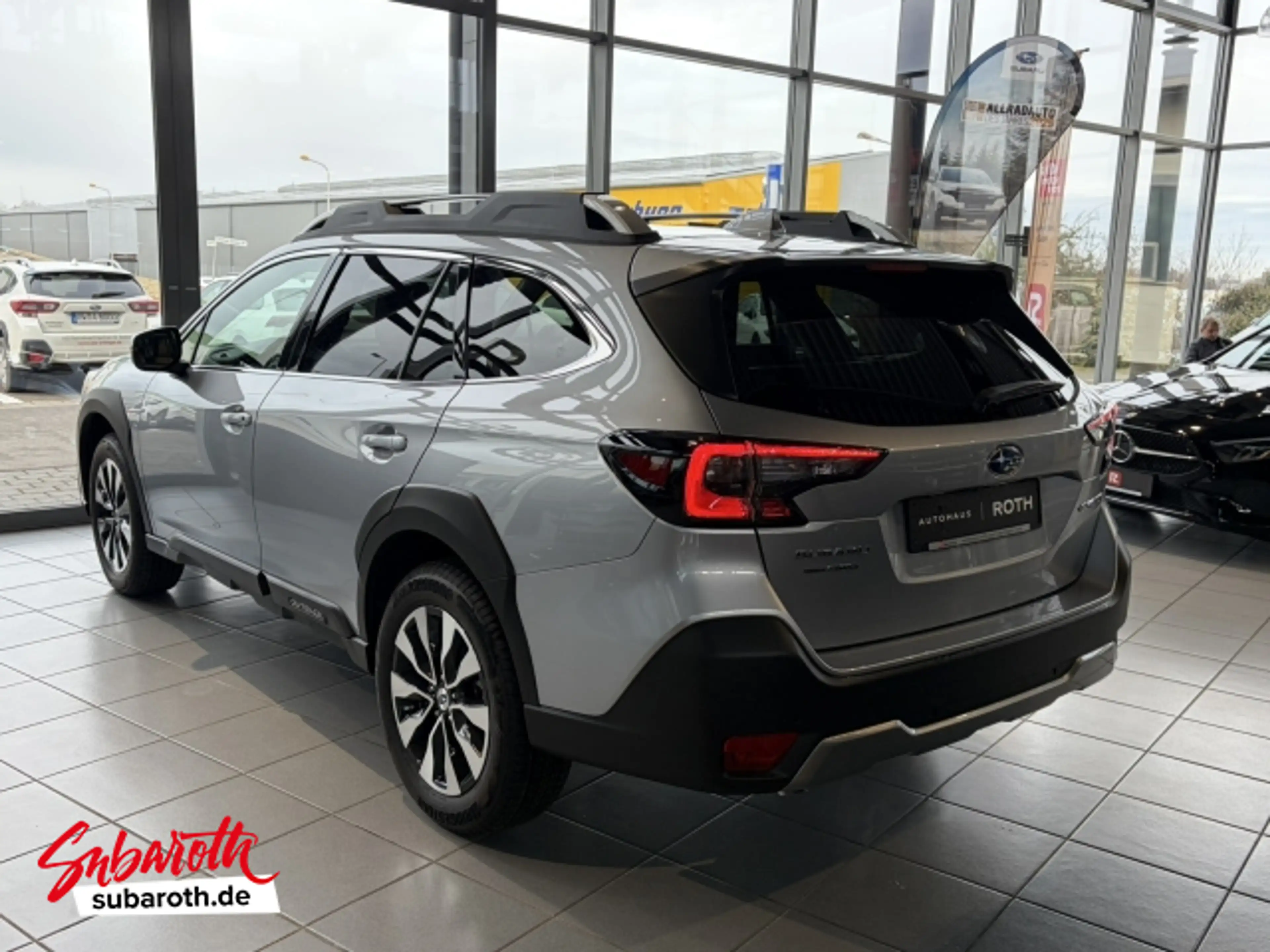 Subaru OUTBACK Outback 2.5i Platinum (EURO 6e) — photo 11