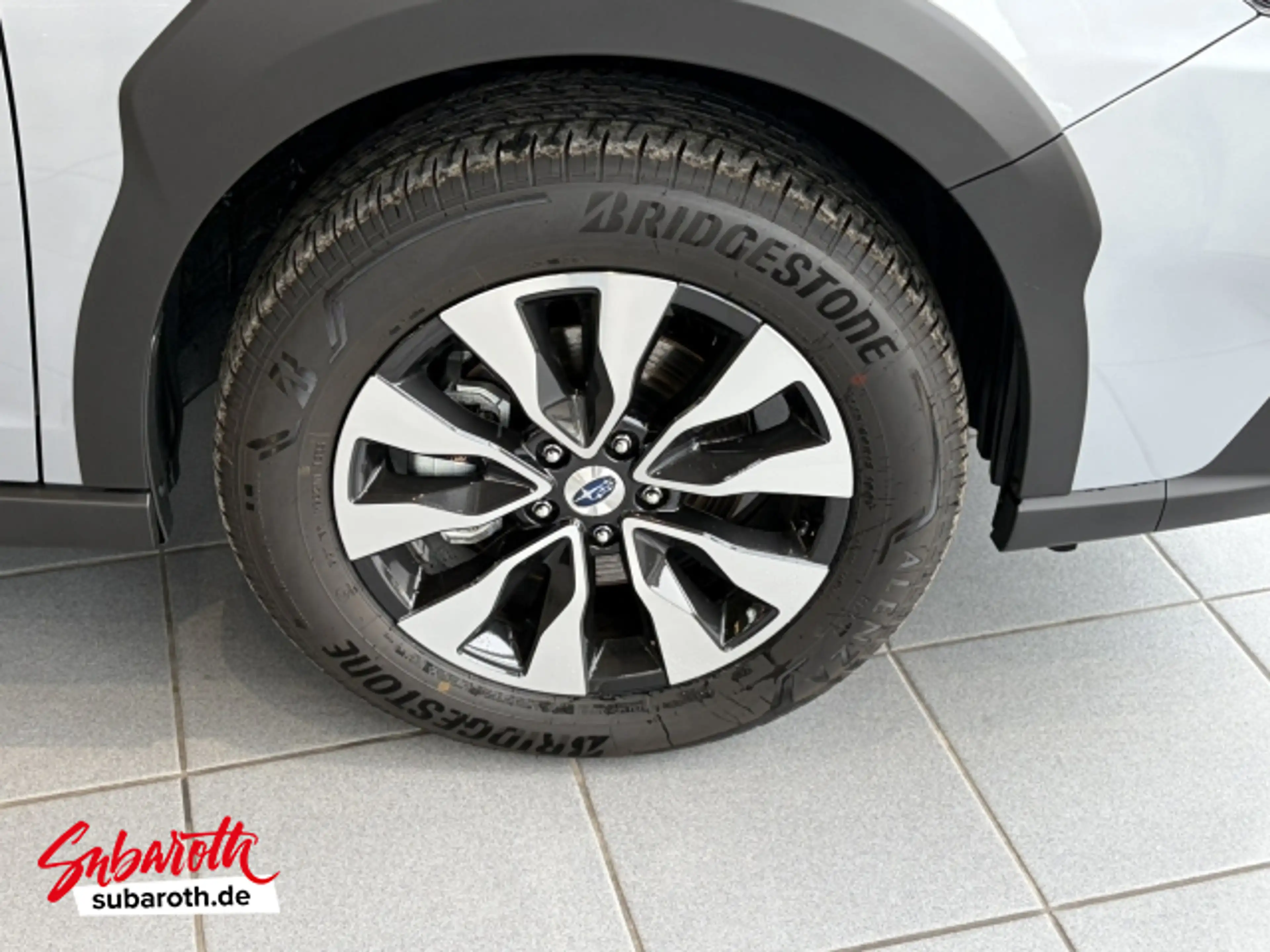 Subaru OUTBACK Outback 2.5i Platinum (EURO 6e) — photo 5