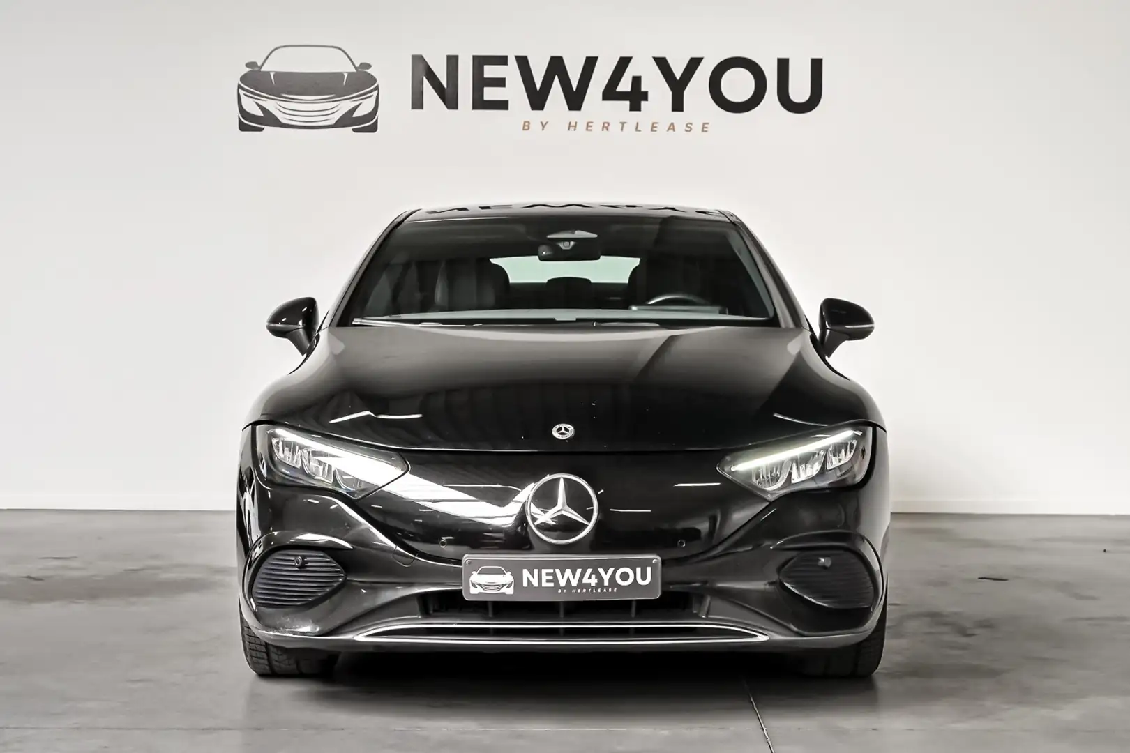 Mercedes-Benz EQE 300 Business Line Schwarz - 2