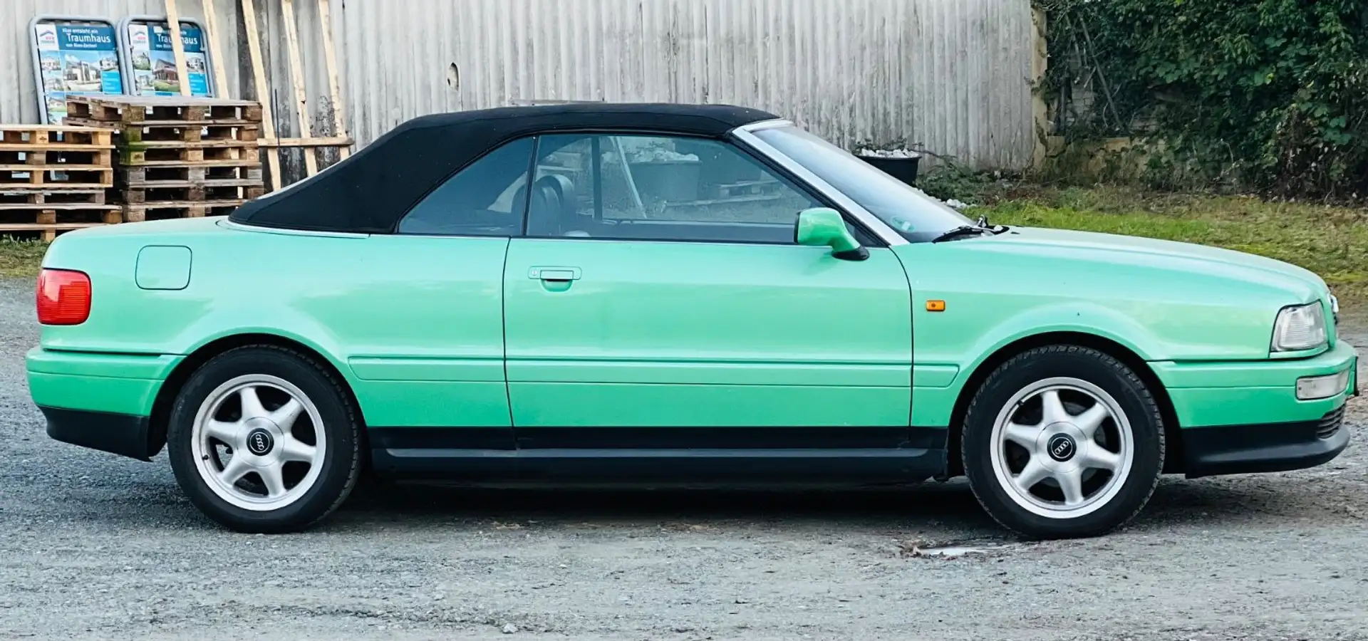 Audi Cabriolet 2.6 V6 Schalter Klima SHZ el. Verdeck Grün - 2