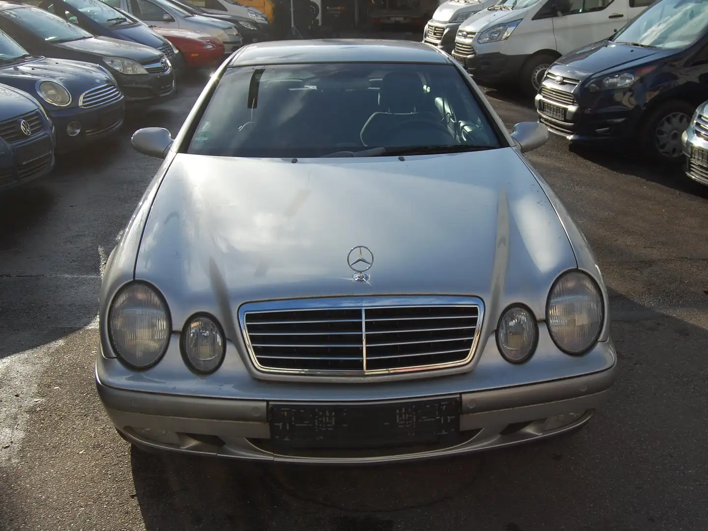 Mercedes-Benz CLK 230 CLK-Klasse Coupe Kompressor Sport Plateado - 1