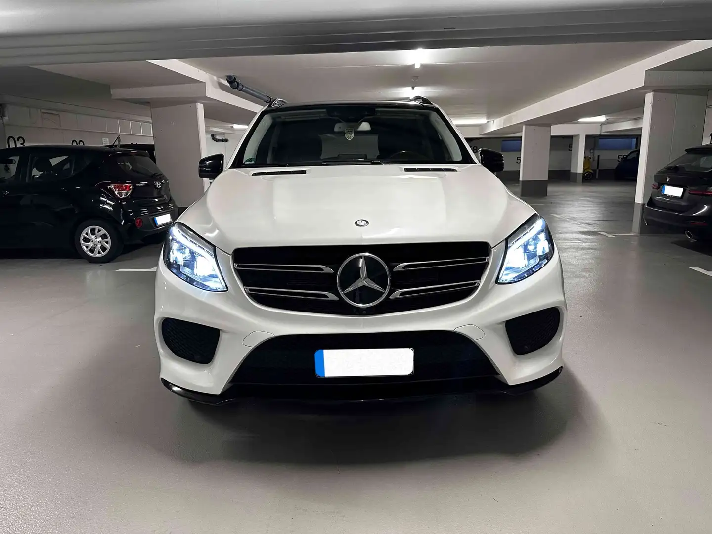 Mercedes-Benz GLE 500 AMG Line V8 BRABUS DTR+ PANO EXCLUSIVE NAPPA AHK Blanco - 2