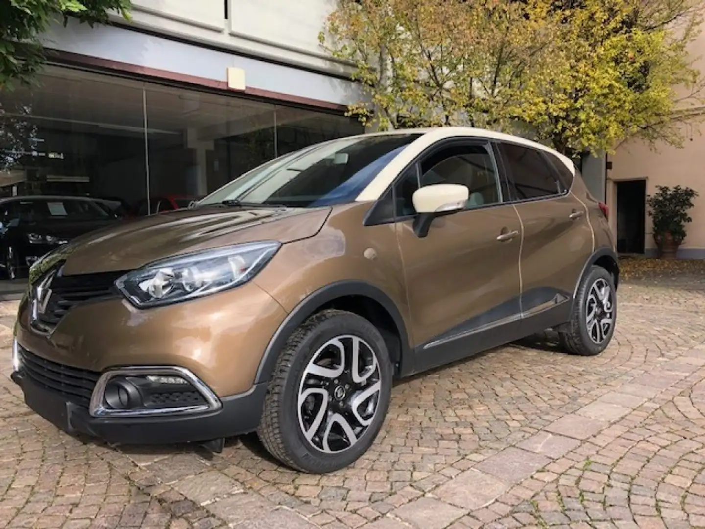 Renault Captur TCe 90 CV Intense Euro6 Marrone - 1