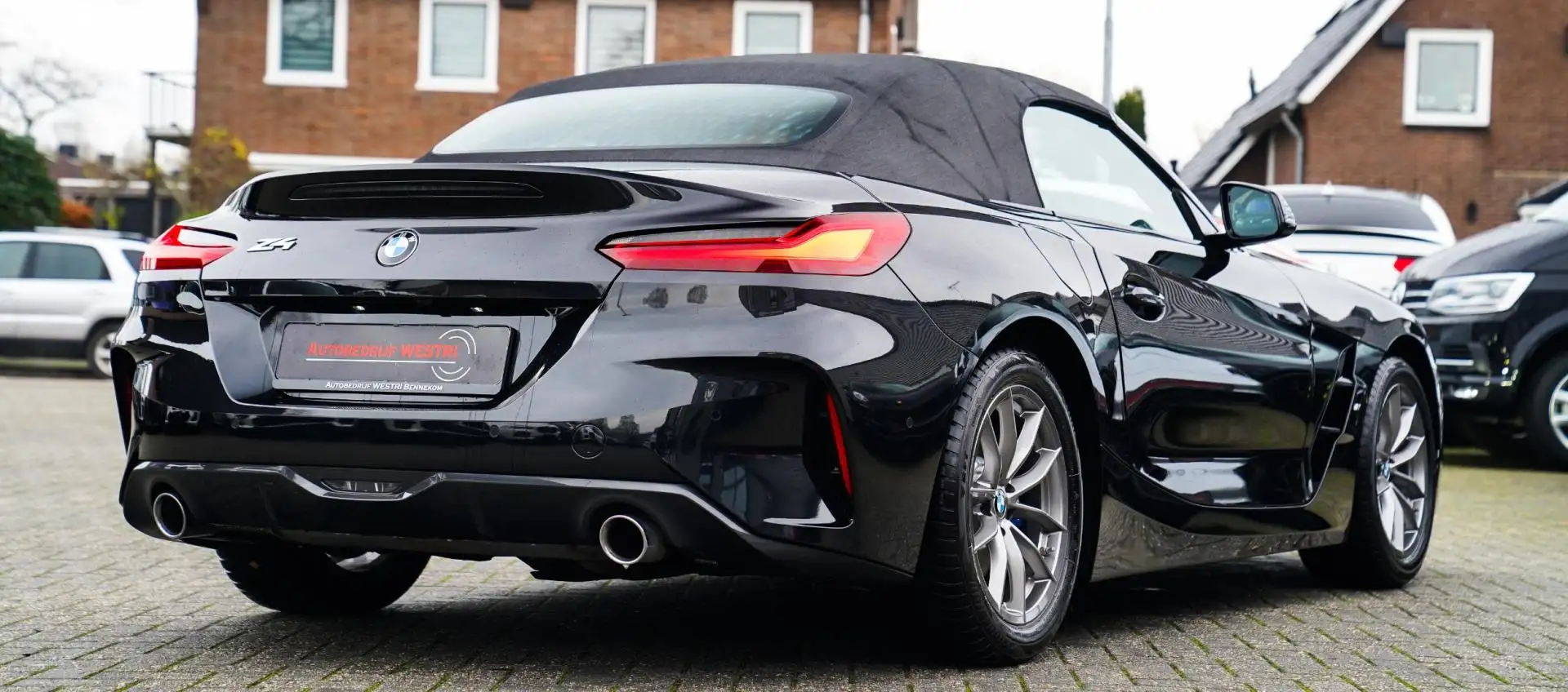 BMW Z4 Roadster SDrive20i High Executive M-pakket | Harma Negru - 2