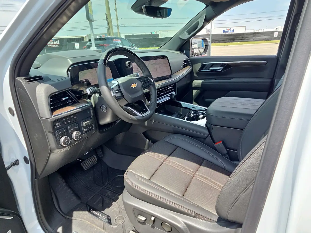 Chevrolet Tahoe снимка Chevrolet Tahoe