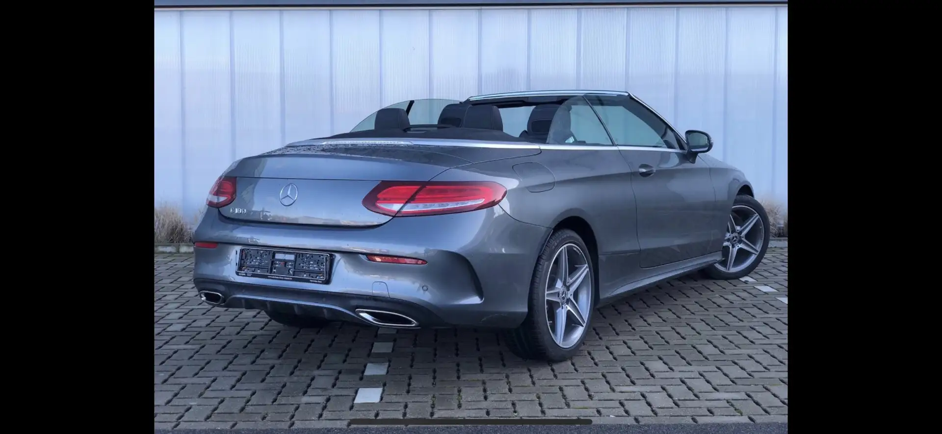 Mercedes-Benz C 180 Cabrio 9G-TRONIC AMG Line - 2