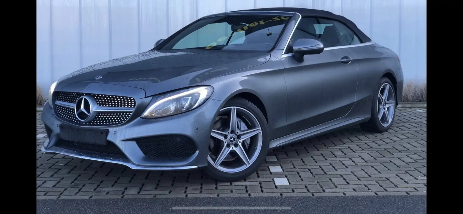 Mercedes-Benz C 180 Cabrio 9G-TRONIC AMG Line - 1
