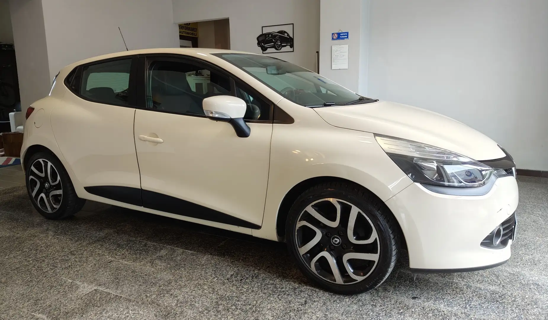Renault Clio 5p 1.5 dci energy Duel 75cv Beige - 2