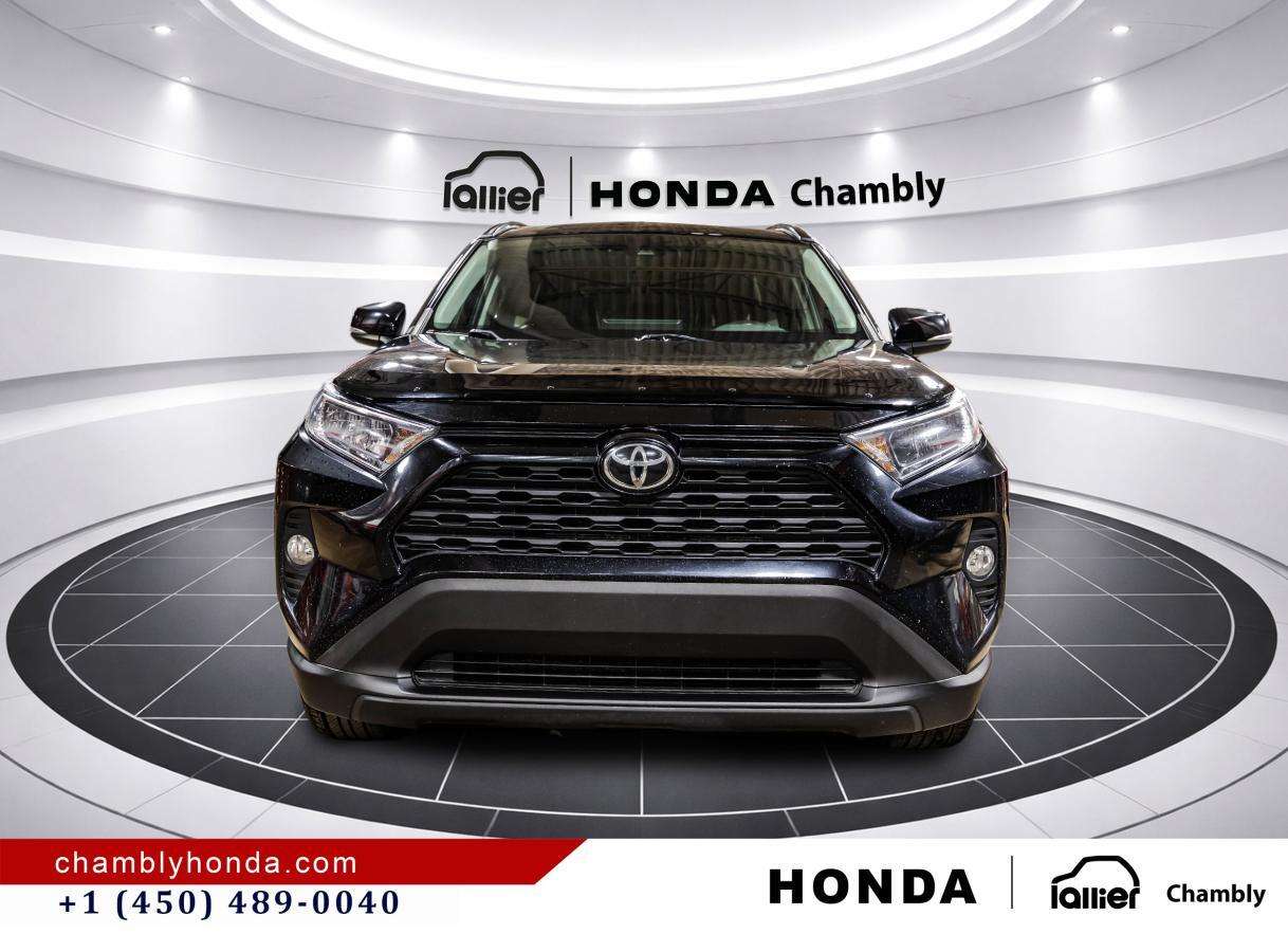 2020 Toyota RAV4 XLE AWD CUIR TI TOIT OUVRANT I MAGS I SIEGES CHAUF — снимка 1