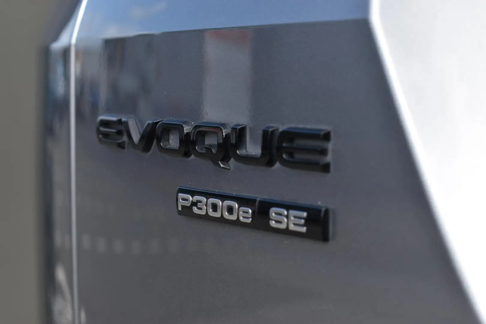 Land Rover Range Rover Evoque P300e AWD R-Dynamic SE | STOELVERWARMING | MEMORY Gris - 2