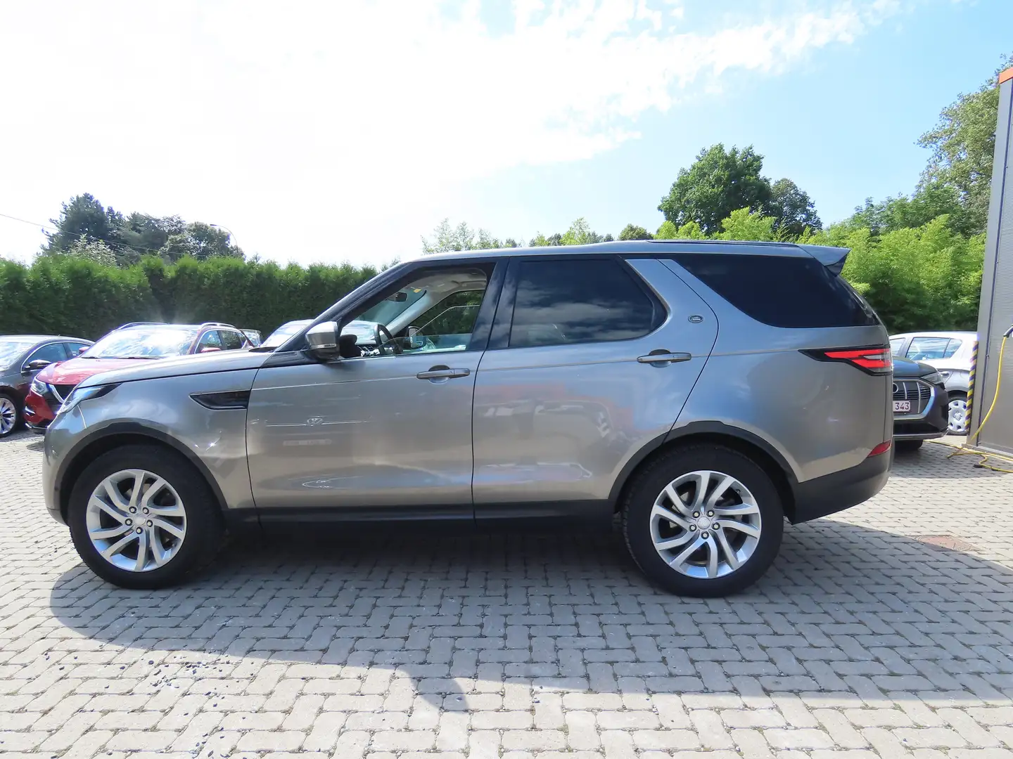 Land Rover Discovery 3.0 TDV6 HSE PERFECTE AUTO Béžová - 1