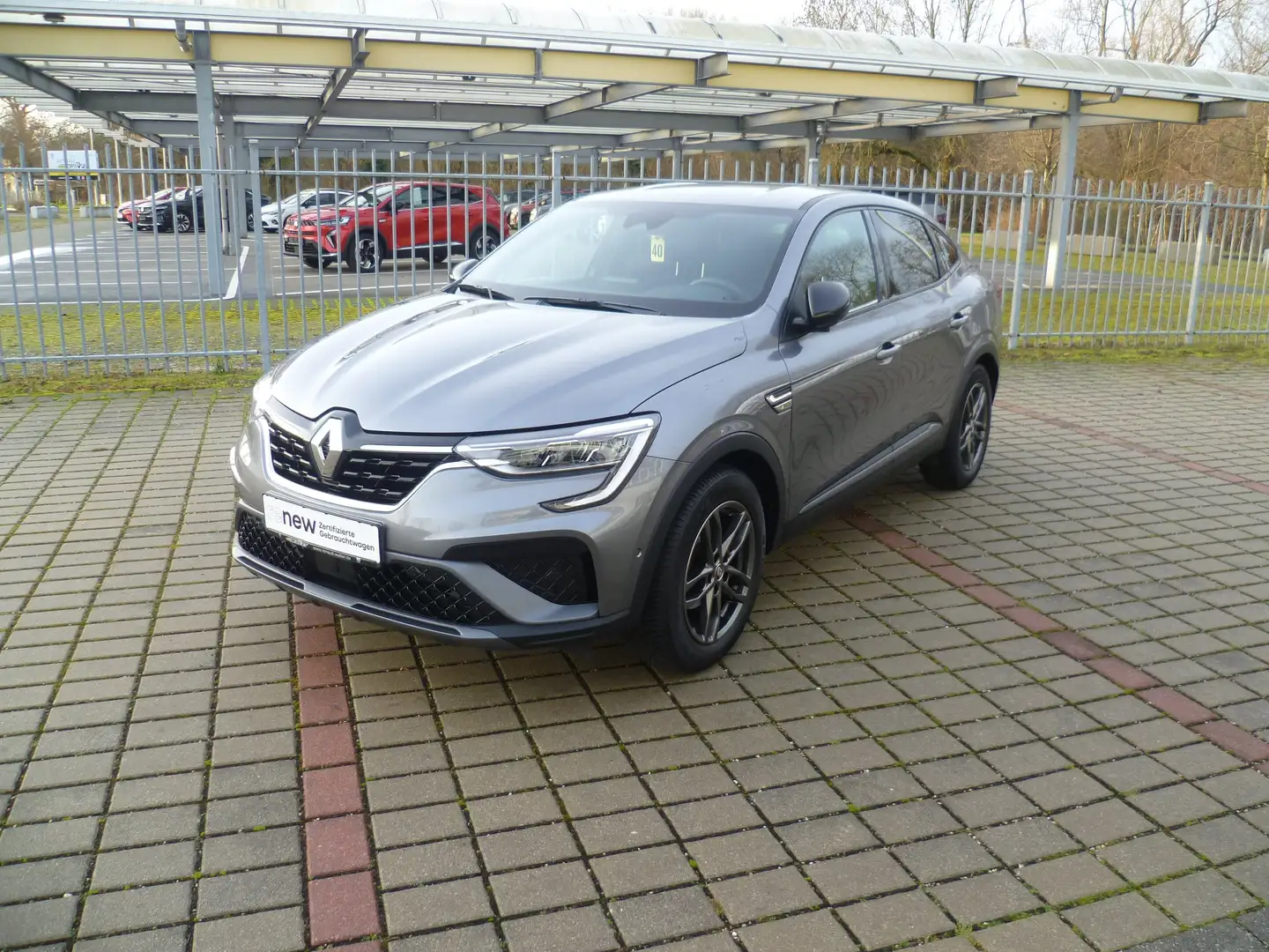 Renault Arkana TCe 140 EDC R.S. LINE Grau - 1