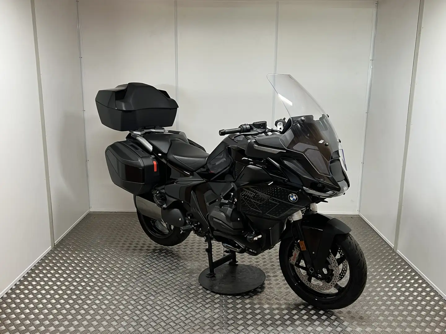 BMW R 1300 RT AUTOMAAT Black storm metallic Topkoffer - Radio Negro - 2