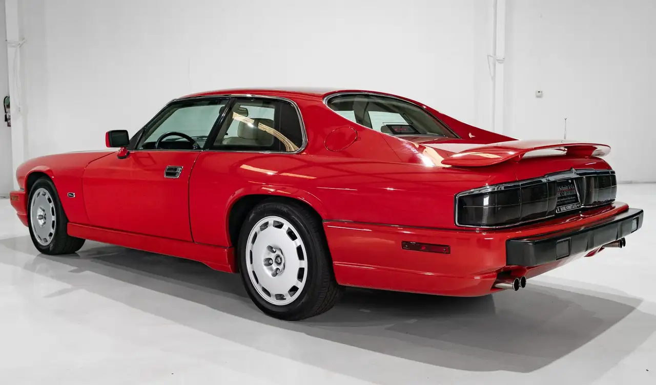 Jaguar XJR-S Asprey Limited Edition Coupe, foto 9