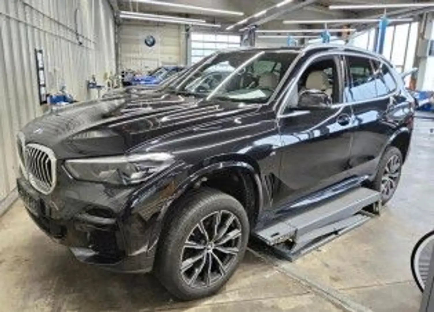 BMW X5 xD30d/LCPProf/LEDer/Panorama/ParkAs/M-Sport Noir - 1