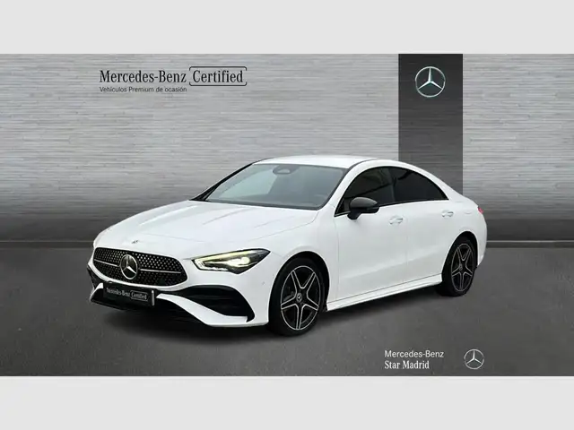 Mercedes-Benz CLA 220 D DCT