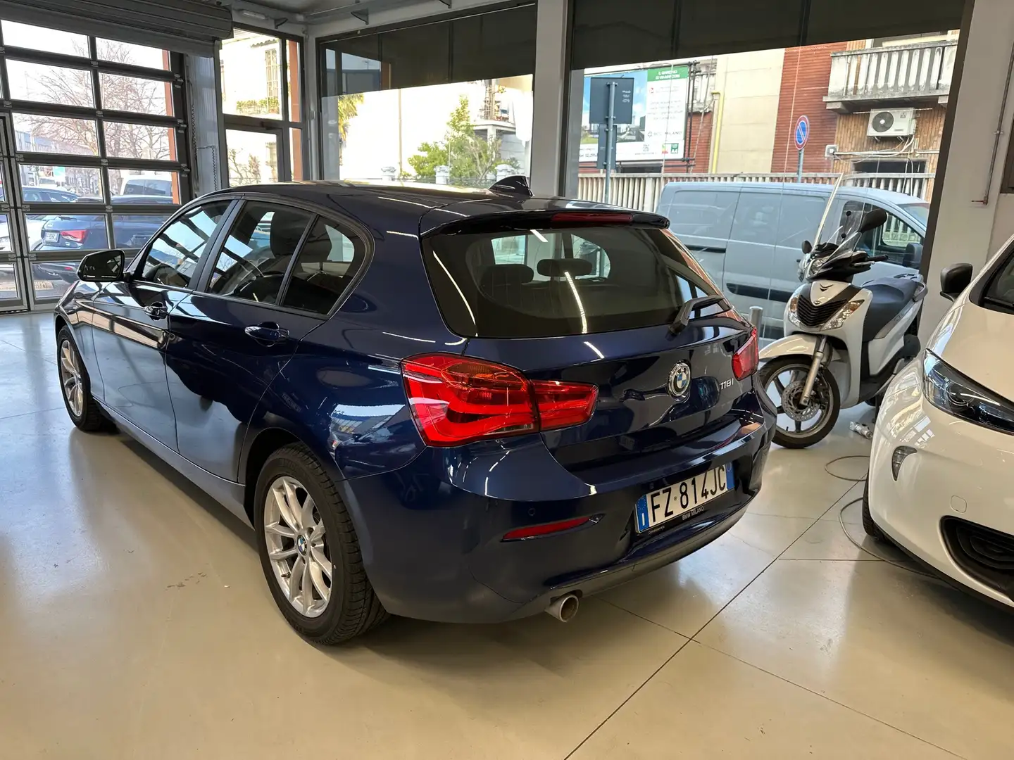 BMW 118 118i 5p Advantage auto Blu/Azzurro - 2