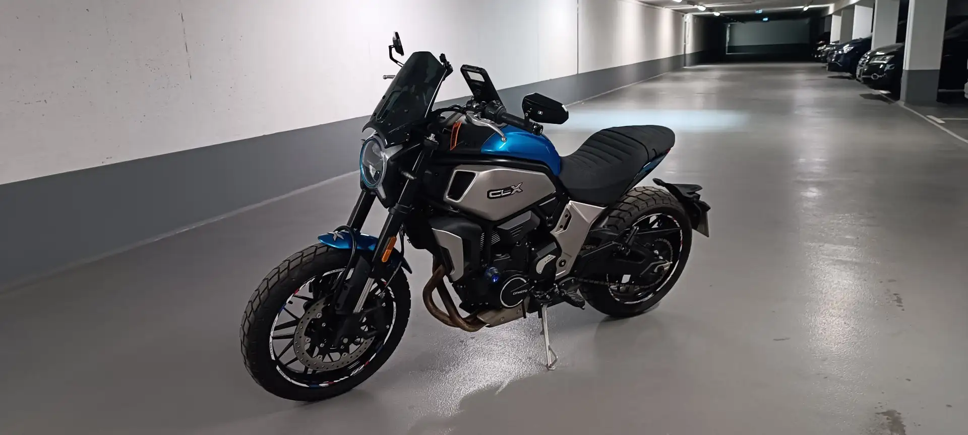 CFMOTO 700 CL-X Heritage Modrá - 1