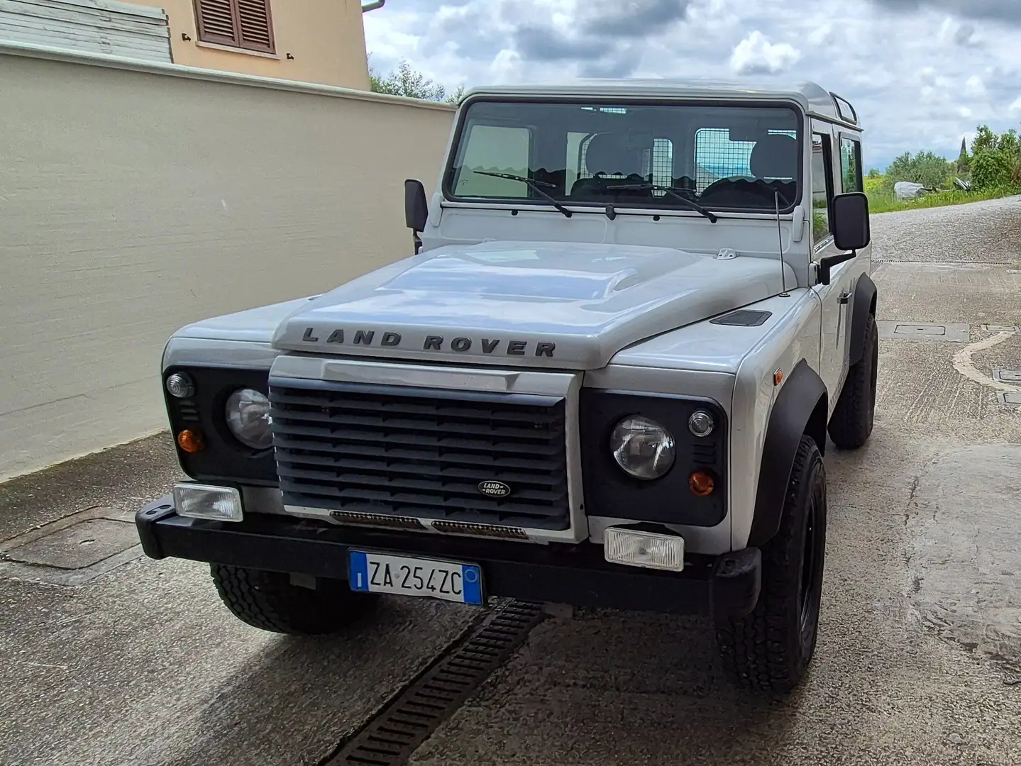 Land Rover Defender Defender VI 2007 90 90 2.2 td Pick Up - 2
