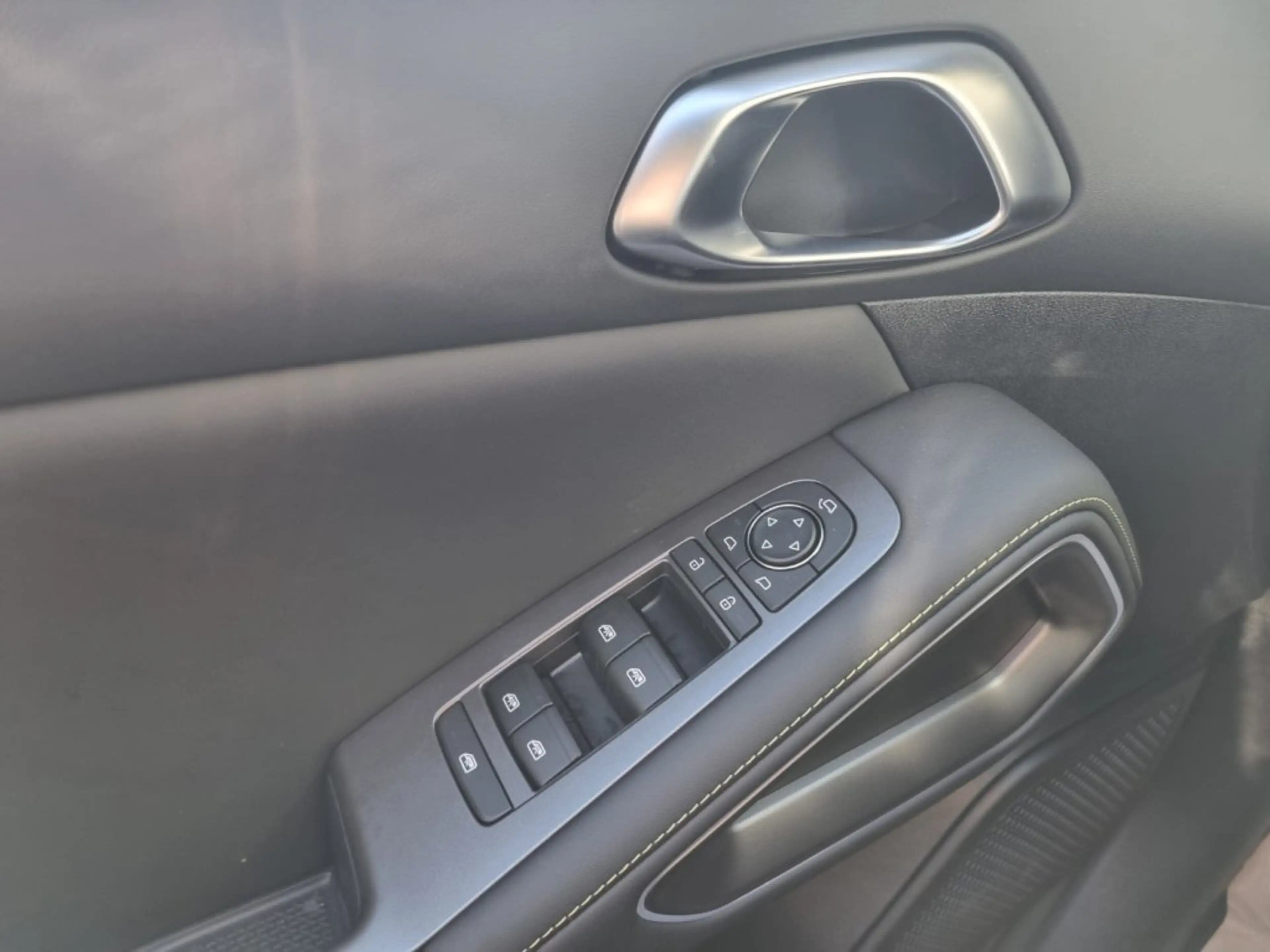BYD Atto 2 DM-i Boost — photo 11