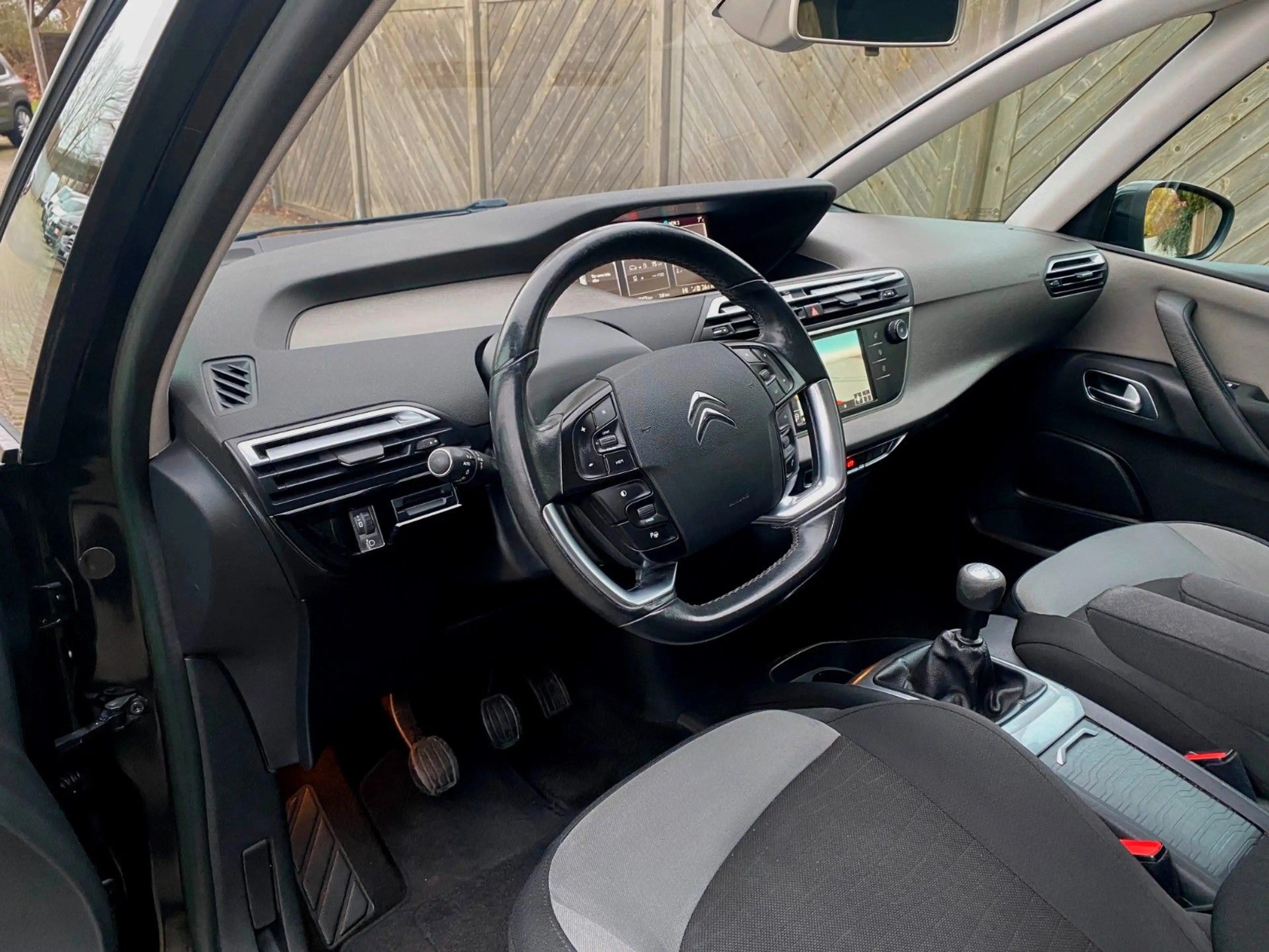 Citroen Grand C4 Picasso /Spacetourer Intensive — photo 6