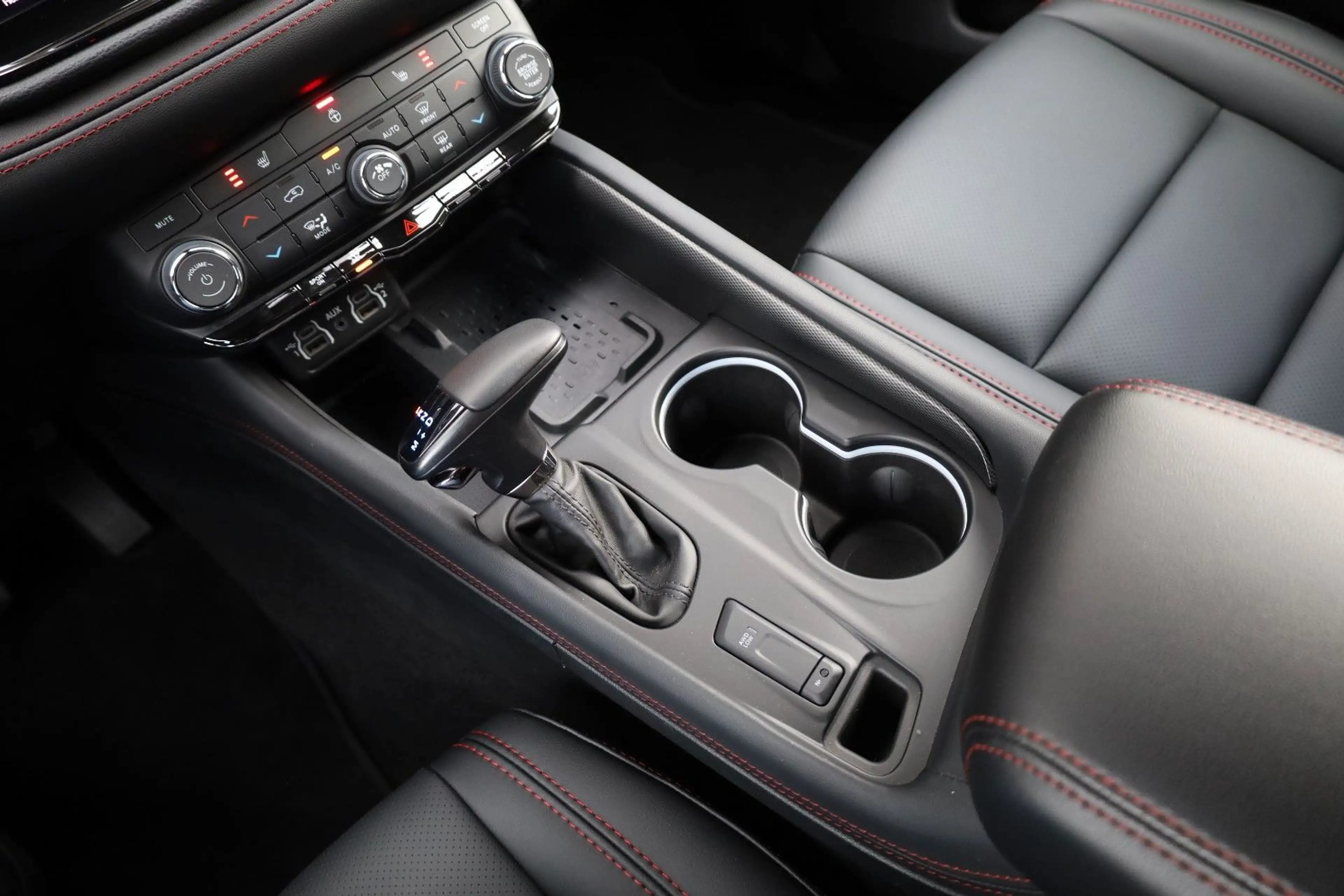 Dodge Durango 5.7 R/T/BRCGAS/SHZ/LHZ/TTW/LED/APPLE/R20 — photo 15