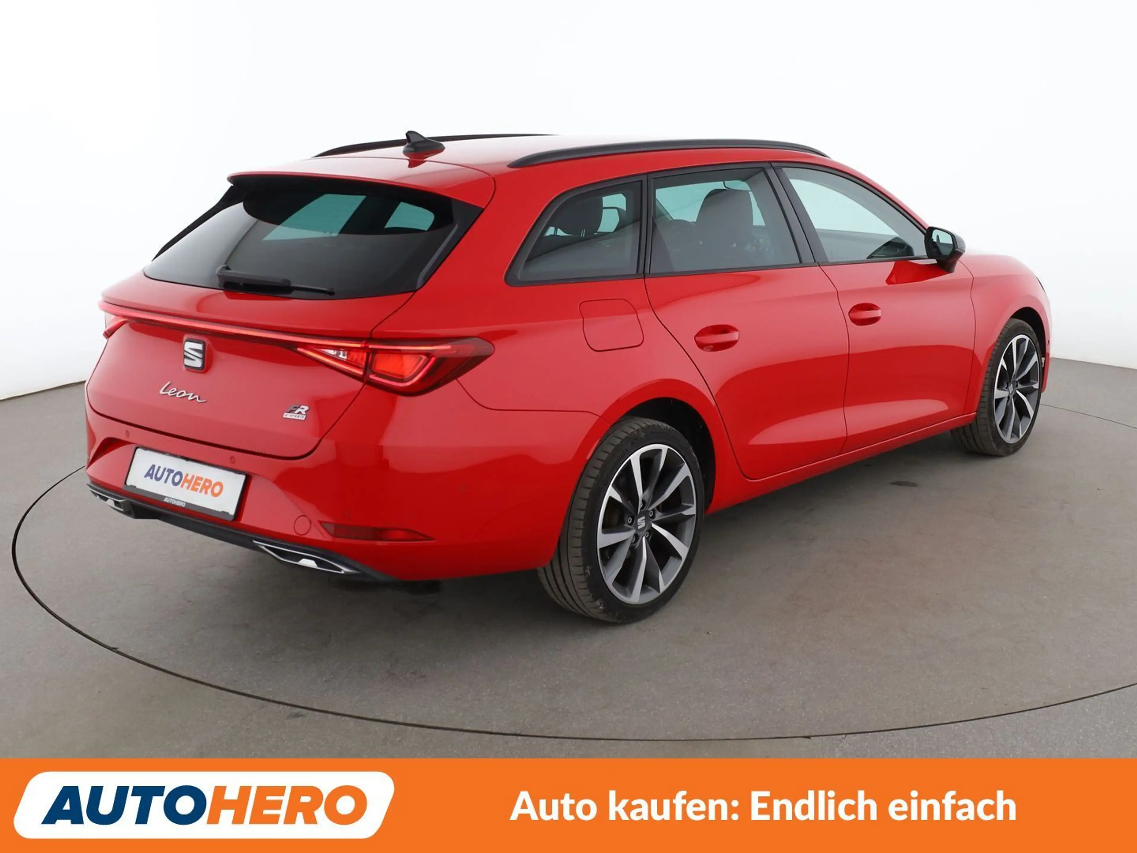 SEAT Leon e-Hybrid 1.4 TSI e-HYBRID FR Aut.*NAVI*LED*ACC* — photo 6