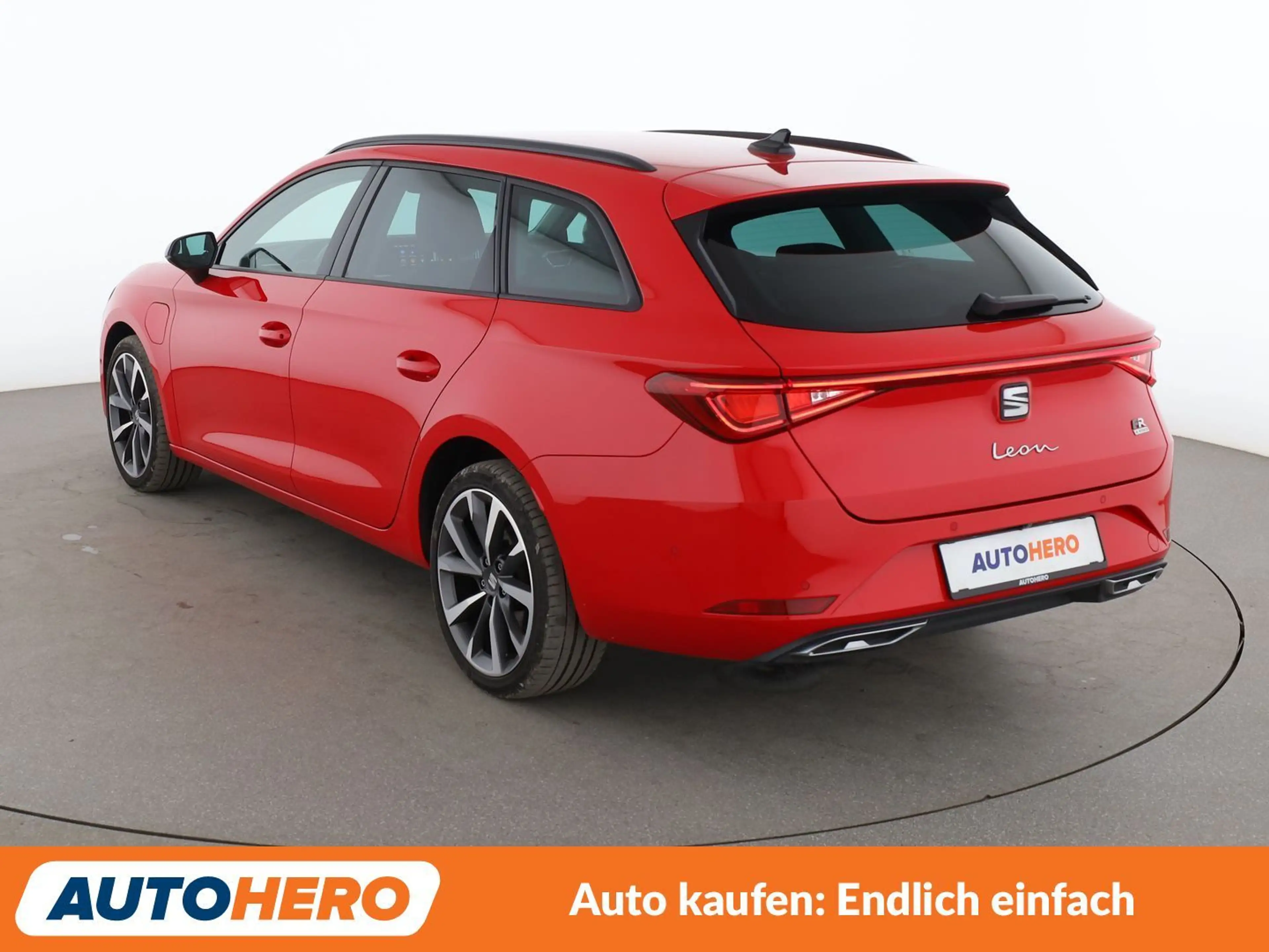 SEAT Leon e-Hybrid 1.4 TSI e-HYBRID FR Aut.*NAVI*LED*ACC* — photo 4
