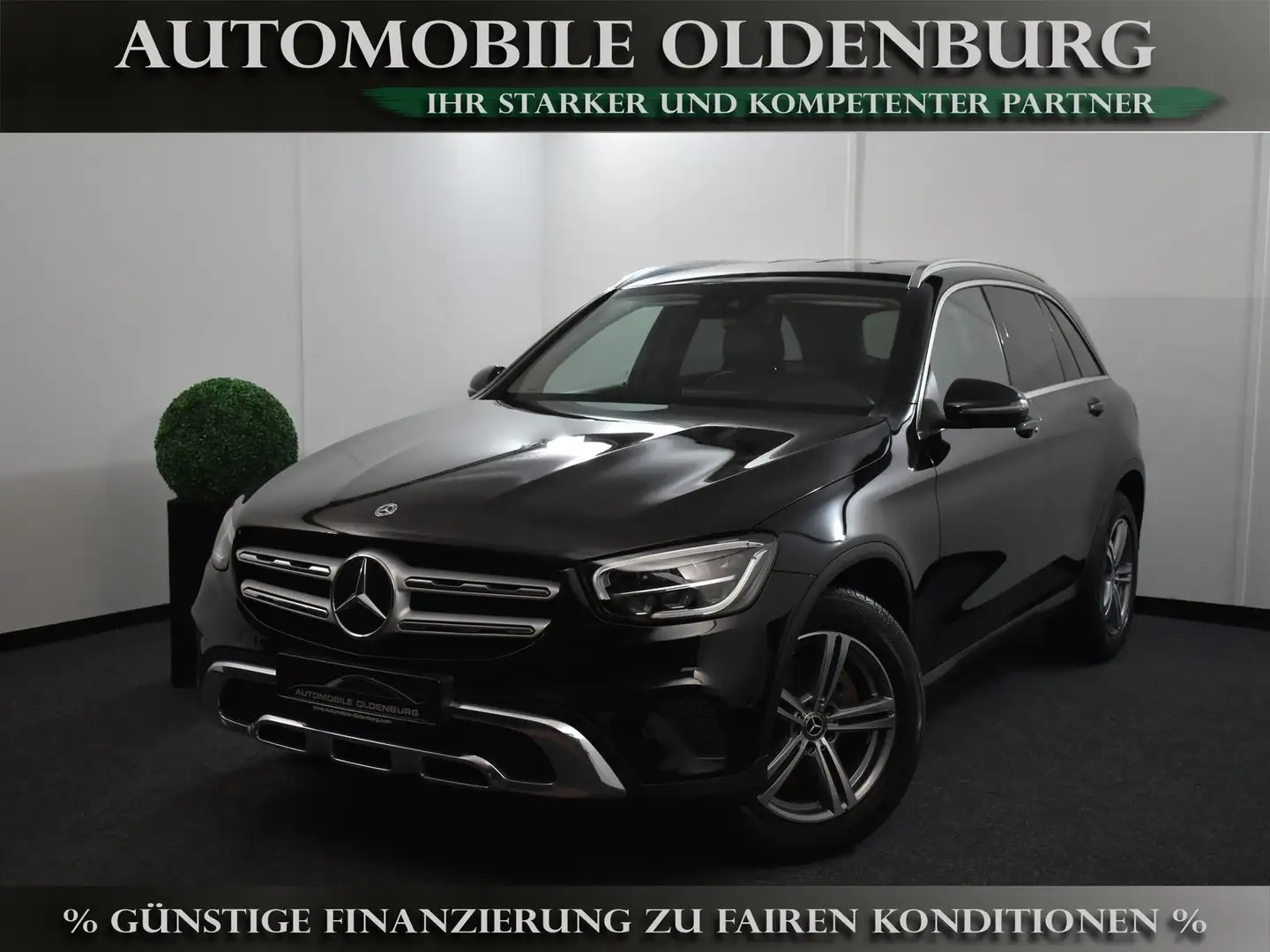 Mercedes-Benz GLC 220 d 4MATIC *Distro*AHK*Wide*StHz*KAM*Easy* Schwarz - 1